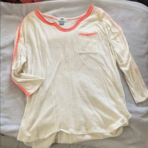 Cute Old Navy shirt w/ pink&blue stitching detail!